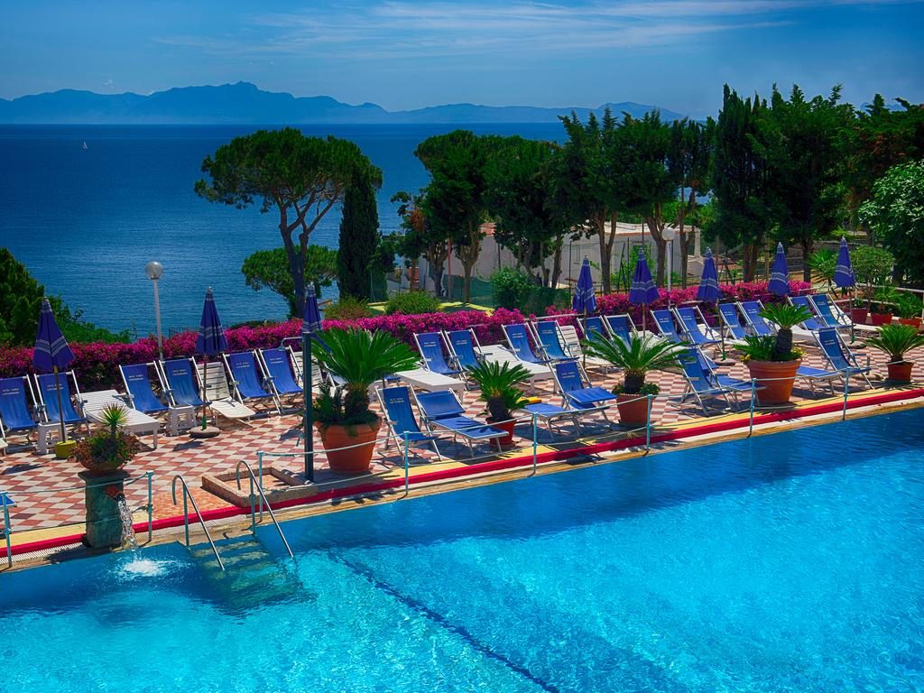 Hotel Parco Cartaromana