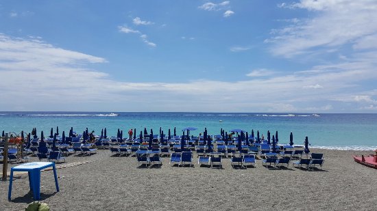 Belmare Maronti Beach
