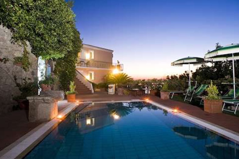 Hotel 2 Stelle Ischia - IschiaLike.com