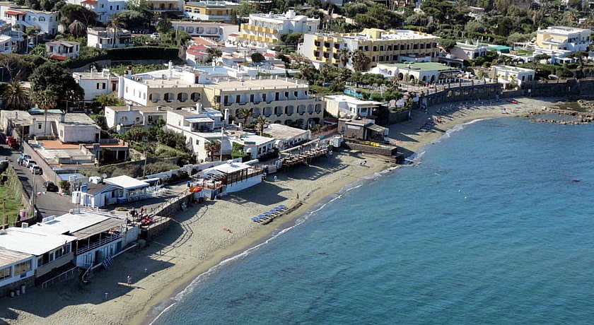 Spiaggia di San Pietro foto
