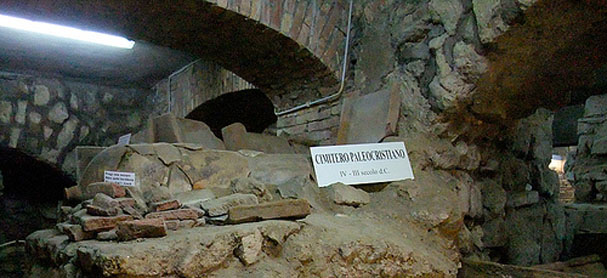 Scavi e Museo di Santa Restituta foto
